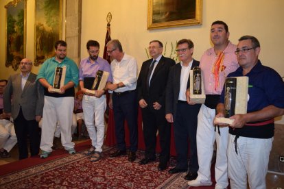 Sant Magí otorga fuerza, valor, equilibrio y juicio a los castellers de Tarragona