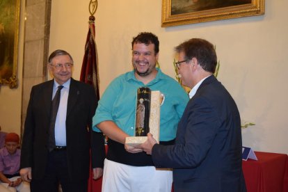 Sant Magí otorga fuerza, valor, equilibrio y juicio a los castellers de Tarragona