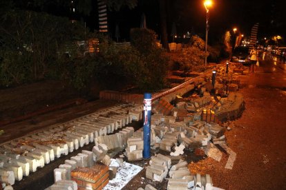 Bombers, Inuncat, Protecció Civil, trens, avisos, Renfe, pluja, 112