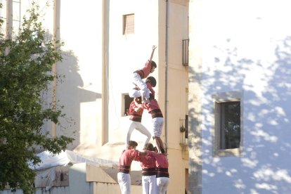 Els Xiquets completen castells de 7 i mig per estrenar temporada