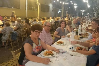 El Morell cena bajo las estrellas