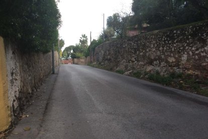 Convergencia reclama aceras en el Camí de la Cuixa