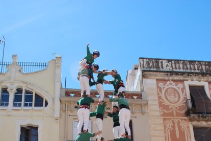La Jove de Tarragona recupera les bones sensacions amb els castells de vuit i mig
