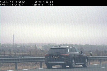 Denuncia penal por conductor que circulaba a 215 km/h al AP-2, en el Pla de Santa Maria