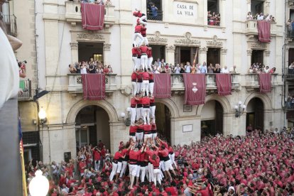 La plaça del Blat viu una diada de Firagost plàcida, però sense el 3de10fm