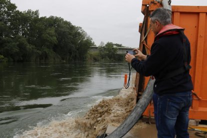 Ebro, agua, arena, IRTA, Carles Ibàñez, río