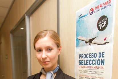 De profesora de danza en Cambrils a azafata de cabina en Shangai