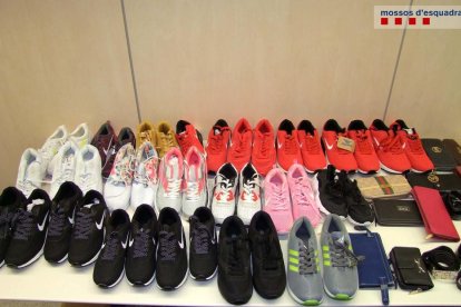 Desmantellen un grup a Salou que venia droga i productes falsificats a turistes