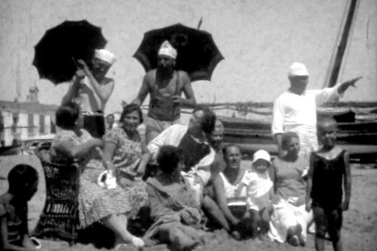 'Baix a Mar', un documental sobre els estius a Torredembarra del 1920 i el 1940