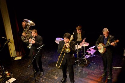 Stromboli jazz band prepara el segon disc