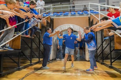 Els aficionats es van aplegar per ovacionar els herois que van assolir la LEB Plata.