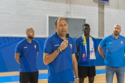 Els aficionats es van aplegar per ovacionar els herois que van assolir la LEB Plata.