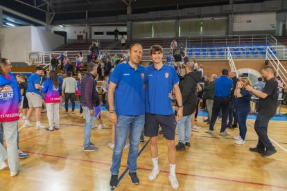 Els aficionats es van aplegar per ovacionar els herois que van assolir la LEB Plata.