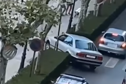 Persecució a gran velocitat pel passeig de l'Estació de Valls