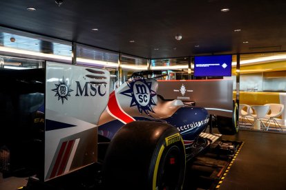 Acte de benvinguda del port al major creuer que mai ha  fet escala a Tarragona