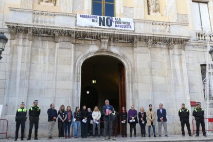 Reus i Tarragona commemoren el Dia Internacional per a l'Eliminació de la Violència envers les Dones