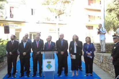 Cambrils y Salou se suman al acto institucional de la Diada