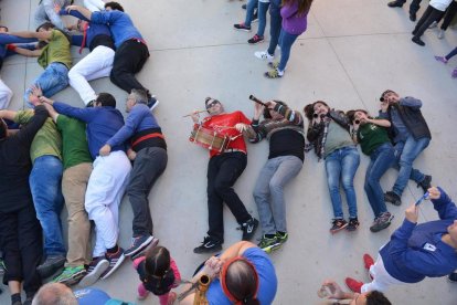Castillos horizontales para recaudar dinero para el Marató de TV3