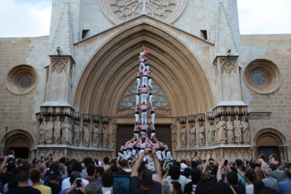 Els Castellers de Vilafranca es queden sense poder completar el 4de9sf al Pla de la Seu