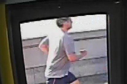 La policía de Londres busca un 'runner' que intentó matar a un peatón