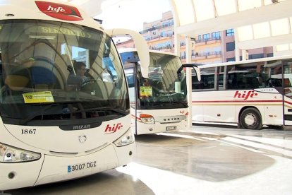 ANC, Festividad, Tortosa, Òmnium, manifestación, autobuses, Tierras del Ebro