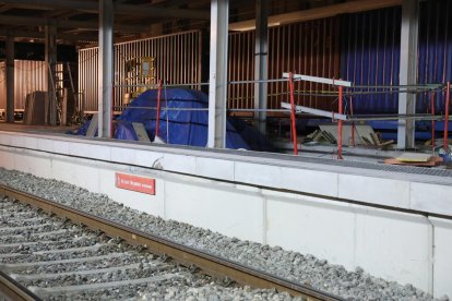 La estación de trenes de Tarragona ya tiene instalados el ascensor y las escaleras mecánicas