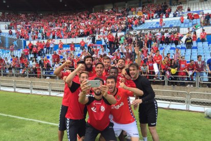 Un equip de 10, una afició d'11