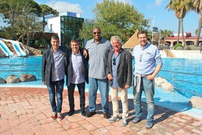 El ex jugador del Barça de baloncesto y embajador del NBA Audie Norris visita Reus y Salou