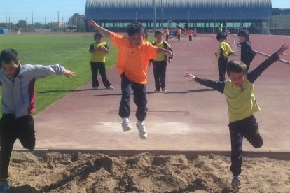 Un total de 90 niños participan en la 23ª Multiencuentro del programa de Iniciación deportiva