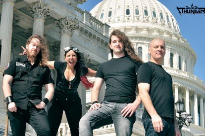 El grup americà A Sound of Thunder va publicar el vídeo en veure la violència exercida el passat 1 d'Octubre