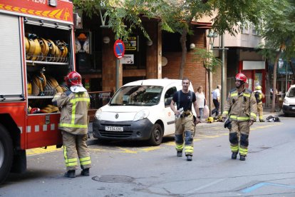 Una falsa alarma d'incendi d'un pàrquing a Tarragona mobilitza sis dotacions de Bombers