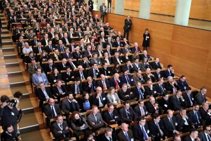 Els empresaris critiquen la «manca de voluntat» del Govern per fer el Corredor