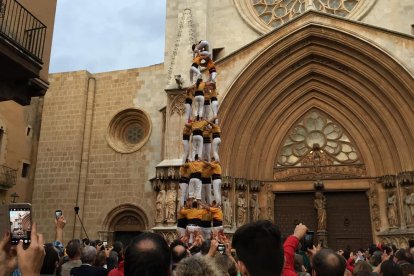 La Colla Jove de Tarragona tanca la millor diada de la seva història amb una tripleta màgica al Pla de la Seu