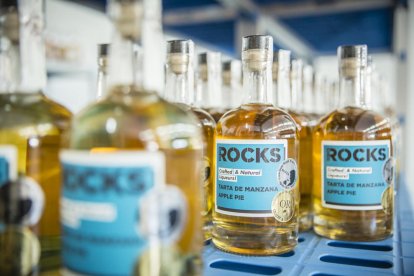 Visitas a la fábrica de licores On the rocks, nueva experiencia turística