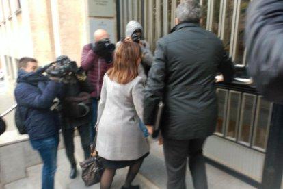 Floria i Gustavo Cuadrado entren als jutjats per declarar pel cas Inipro