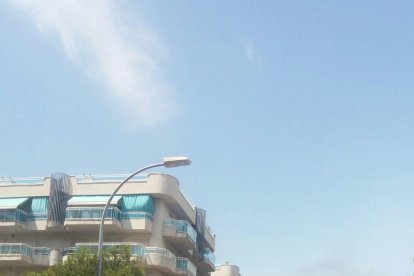 S'incendia el motor d'un autobús carregat de viatgers a Salou