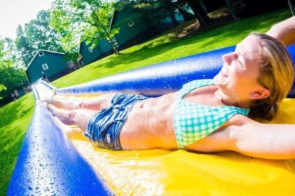 Campaments d'estiu per a adults