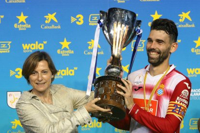 Un gol de Caicedo a los 9 minutos da la Supercopa catalana al Español