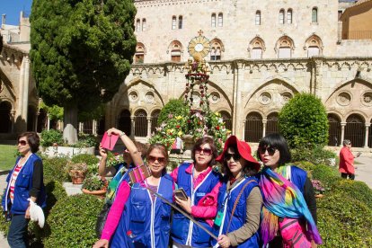Centenares de tarraconenses participan en la fiesta del Corpus