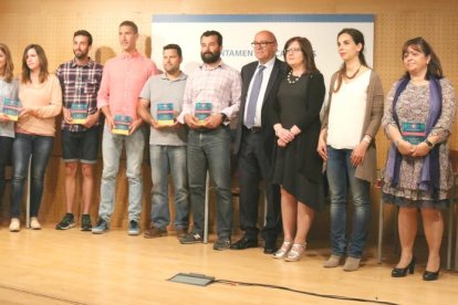 Homenaje a las empresas y entidades en las puertas de la Feria Multisectorial