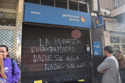 Contra la pobresa energètica, respostes de «governs i empreses»