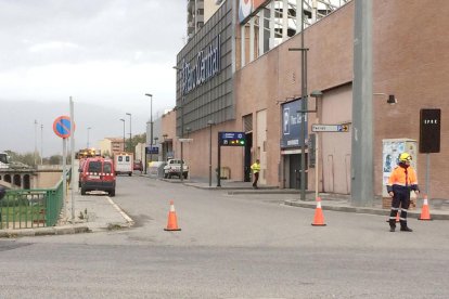 Un simulacre a Parc Central crea gran expectació