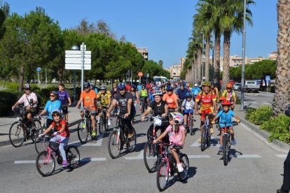 Más de 400 participantesen la Diada de la Bicicleta de Vila-seca