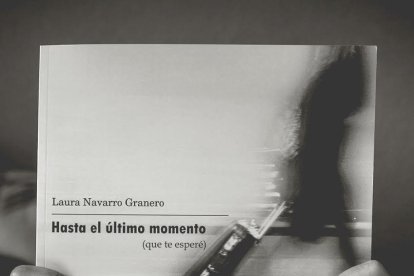 La reusense Laura Navarro publica su primer libro, una alegoría al despido