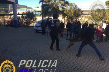 El cuartel de la Policía Municipal del Vendrell celebra 20 años con una jornada de puertas abiertas