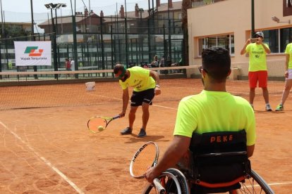 Una treintena de deportistas participan en el 5º Torneo de Tennis Adaptado Ciudad de Tarragona