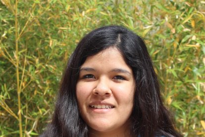 Dues Alumnes de l'Institut Narcís Oller, premiades pels seus treballs de recerca