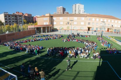 Alumnes dels centres dela Salle a Reus i Tarragona participen en un pols solidari i de rècord