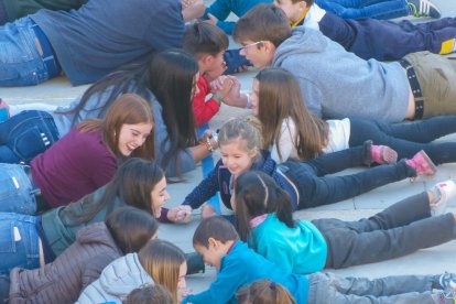 Alumnes dels centres dela Salle a Reus i Tarragona participen en un pols solidari i de rècord