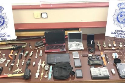 Desarticulado un grupo itinerante especializado en robos con fuerza en domicilios